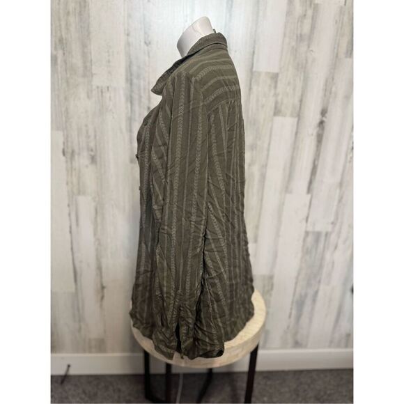 Sonoma green blouse - Picture 3 of 7